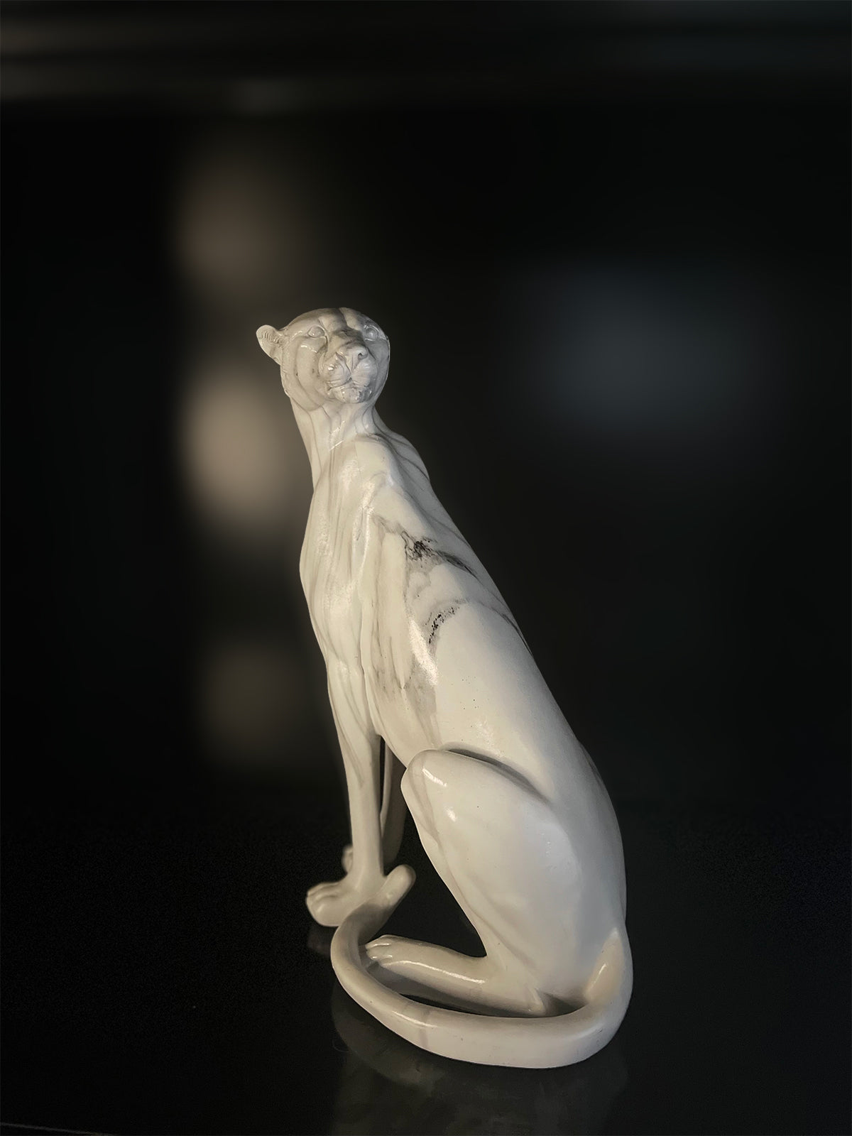 Mermerli Beyaz Leopar Resin Obje 23x18x41cm